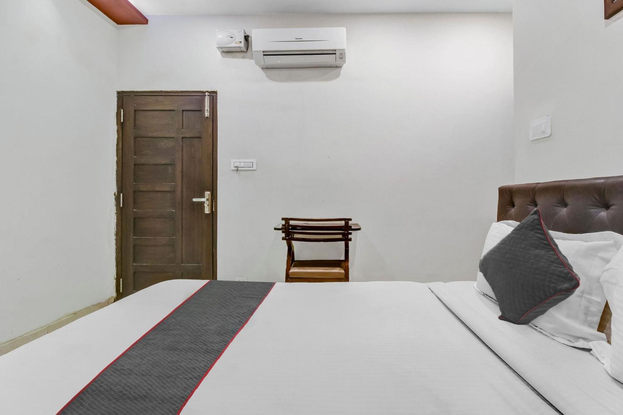 Collection O Galaxy Suites Hajdarábád Exteriér fotografie